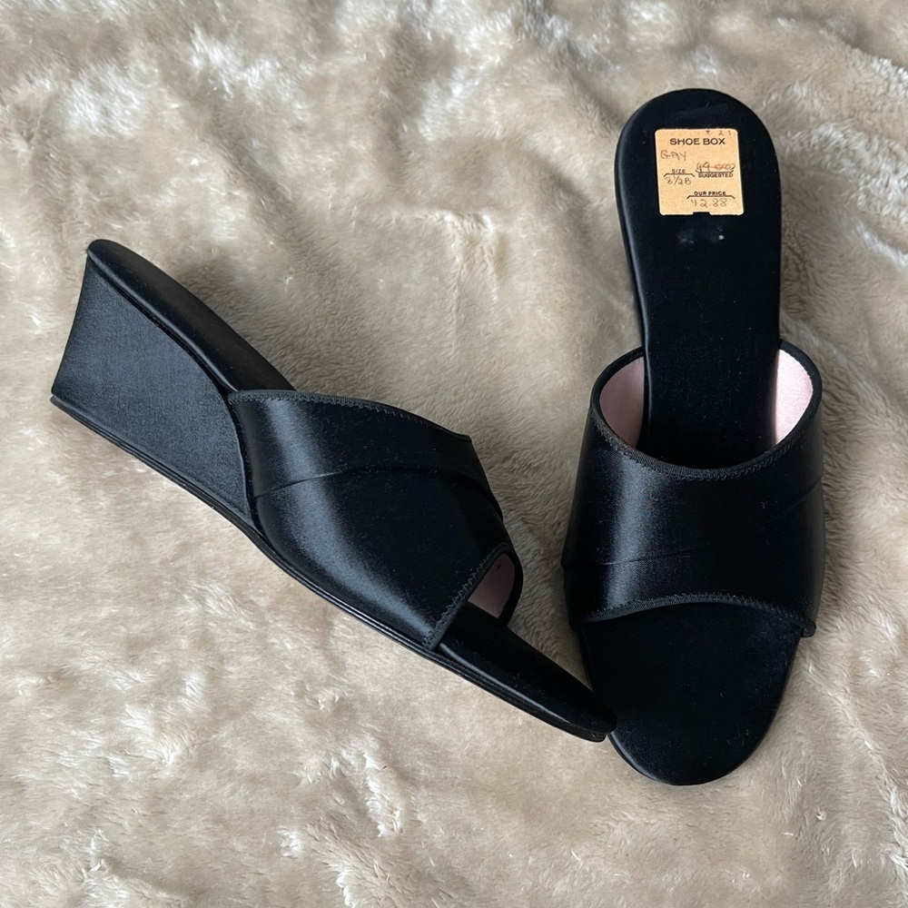 Deadstock NWT 1950s Daniel Green Boudoir Satin Mules